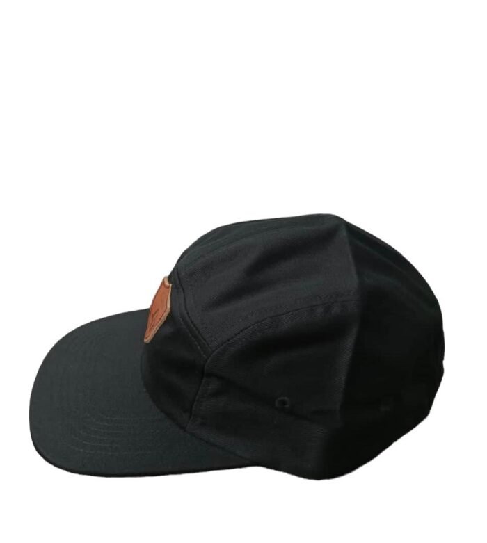 hat230